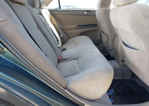 2005 Toyota Camry Le из США, поврежденный, VIN 4T1BE32K15U017170